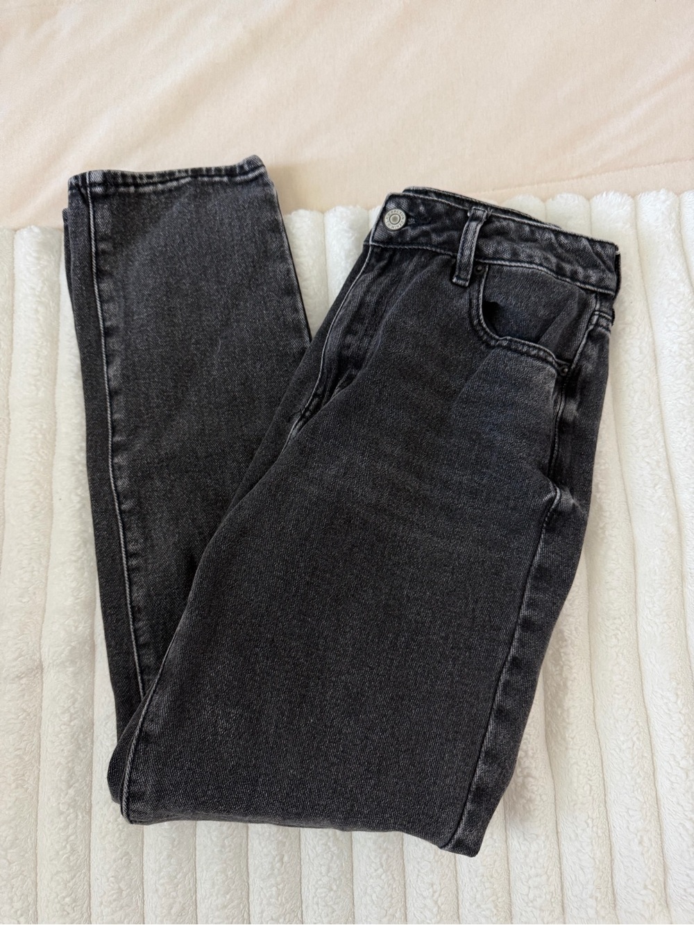 Pacsun High-Rise Black Mom Jeans